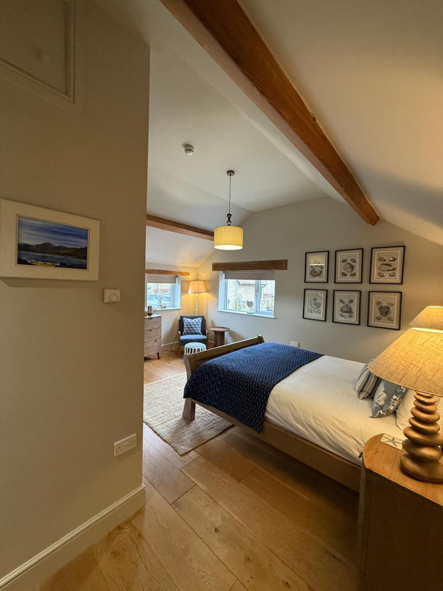 The Red Lion Inn อัลน์มัธ ภายนอก รูปภาพ